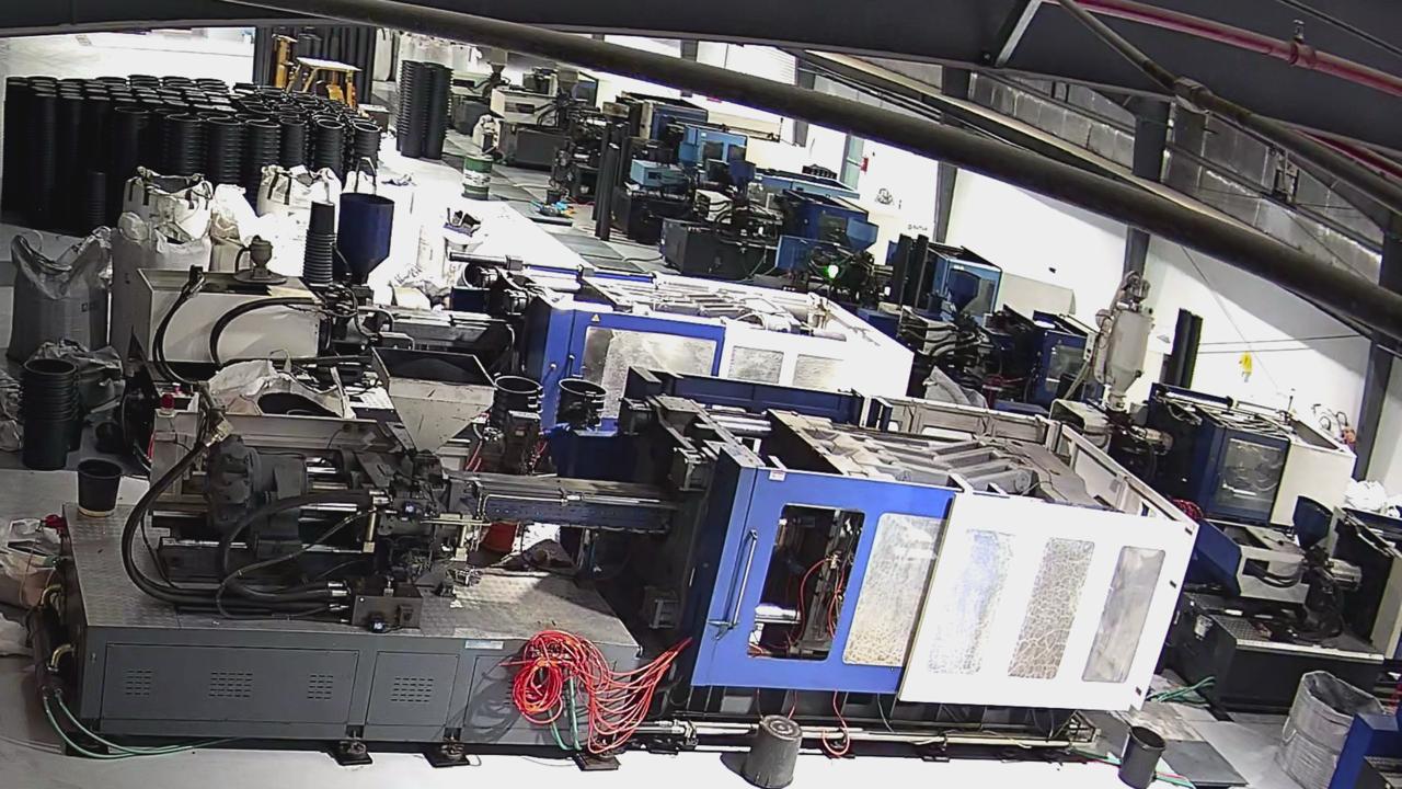 Al Kharj factory production scene